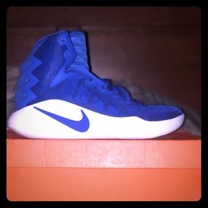 2016 hyperdunk basketball shoes